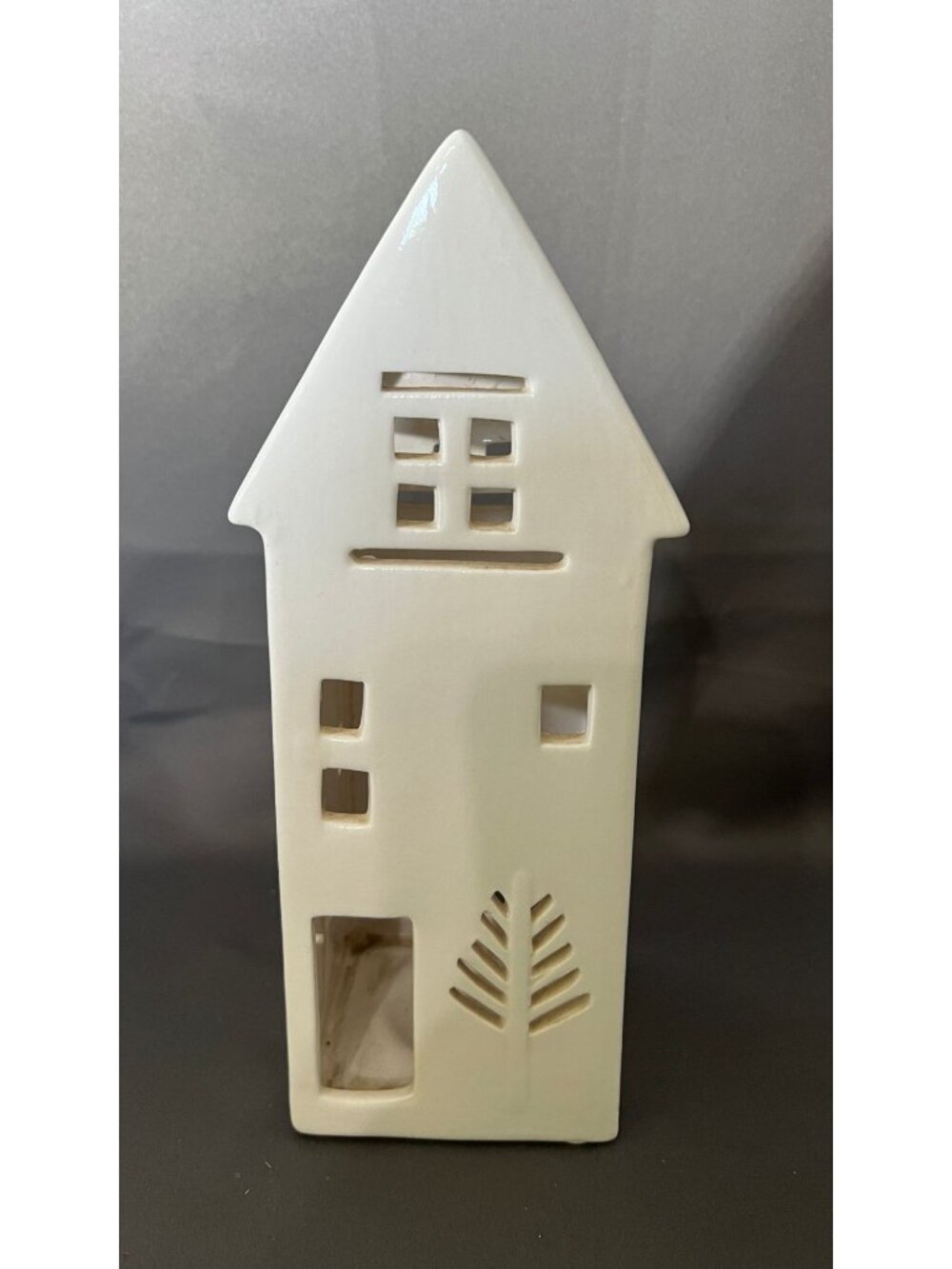 Yankee Candle Ivory Ceramic Winter Village Tealight Holder